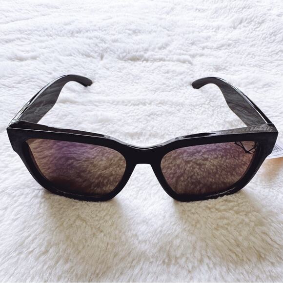 Cerise Black w/ Blue Lenses Mirrored Sunglasses - Picture 5 of 15